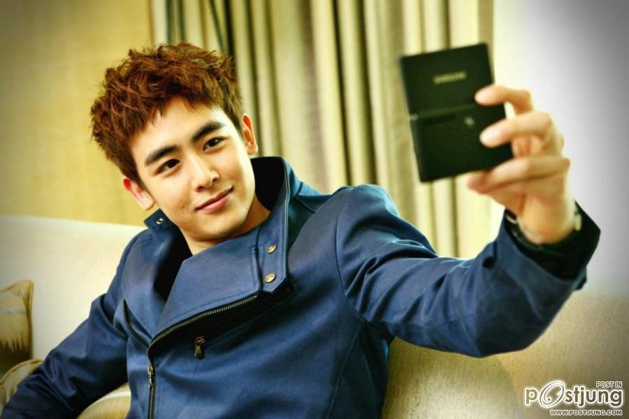 Exclusive Shots of Nichkhun and Samsung Multiview