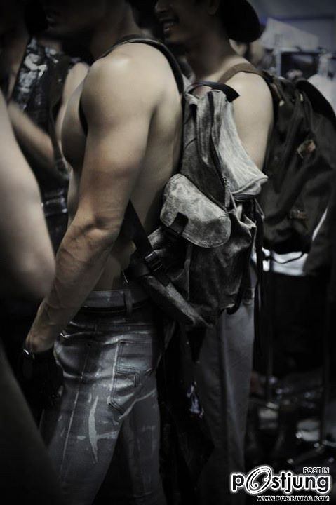27Friday & (backstage)