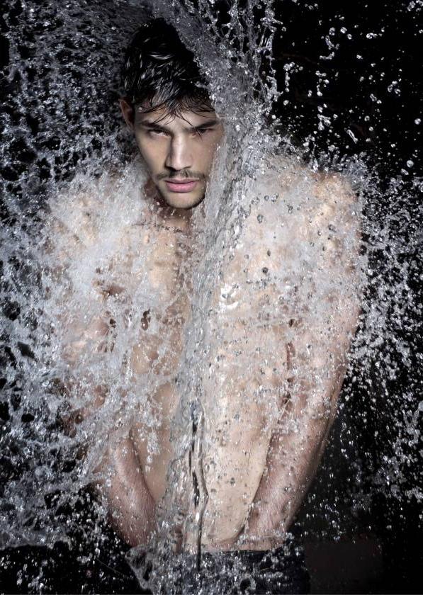Reflex Mag presents &ldquo;Waterfall&rdquo; featuring Ramon Durr