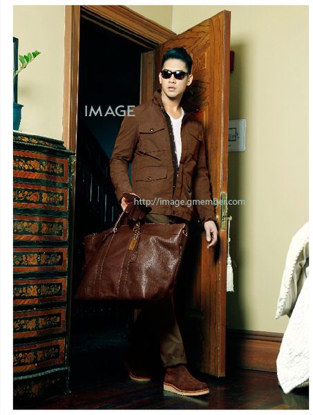 พลัฏฐ์ เจริญไทยทวี @ IMAGE no.10 October 2011