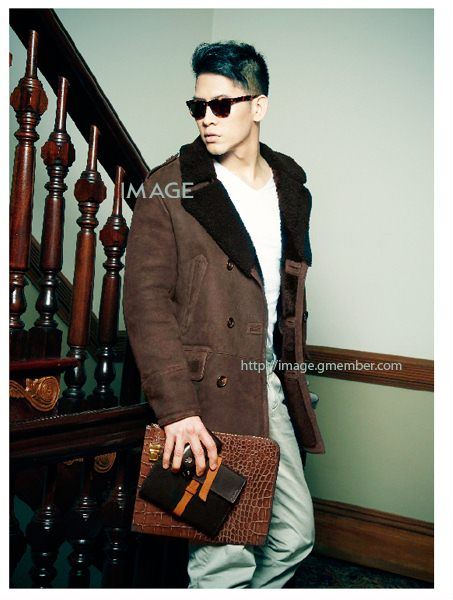 พลัฏฐ์ เจริญไทยทวี @ IMAGE no.10 October 2011