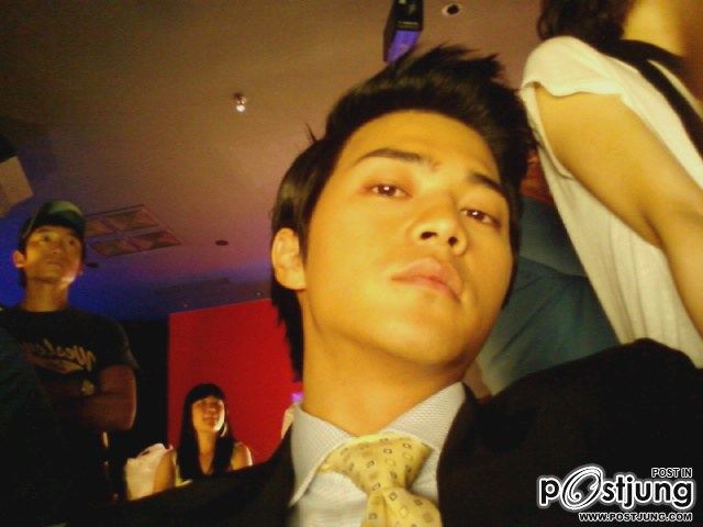 Kim Ji Hoon  น่ารักทะเล้นๆ