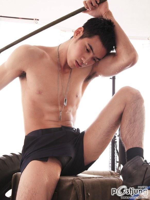 ดาราหล่อวิ๊งค์ๆๆ