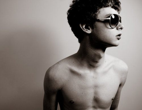 เด็กฝรั่ั่งถ่ายรูปเล่นน่ารักกันจริง