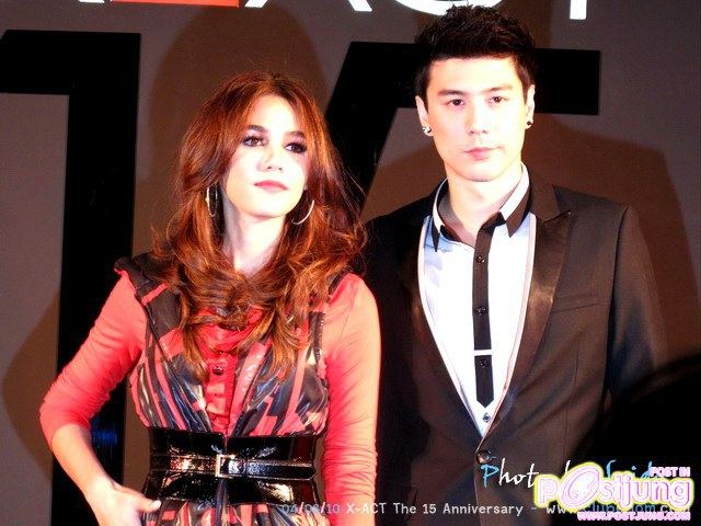 รู้ไหมค่ะผู้ชายหล่อชมไม่เคยคิดที่จะเอามาขึ้น...้ง เพราะชมชอบคนที่ดูแลเราได้มากกว่าค่ะ