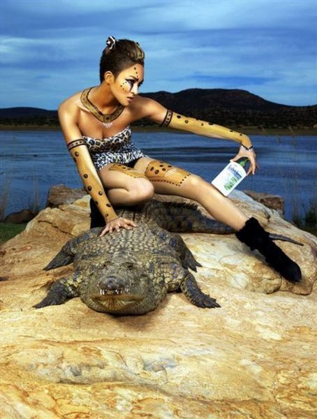 ไฮแฟชั่น บอดี้ เพ้นท์ เป็นสัตว์ป่าต่างๆของแอฟริกา ให้กับ โลชั่นทาผิว ลูบริเดิร์ม กับจระเข้