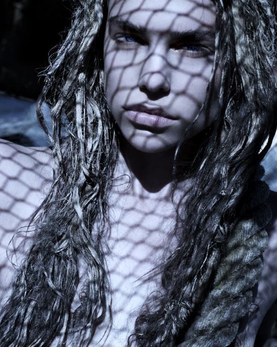 ไฮแฟชั่น โคลสอัพบิวตี้ ช็อท เล่นฉากแสงและเงา