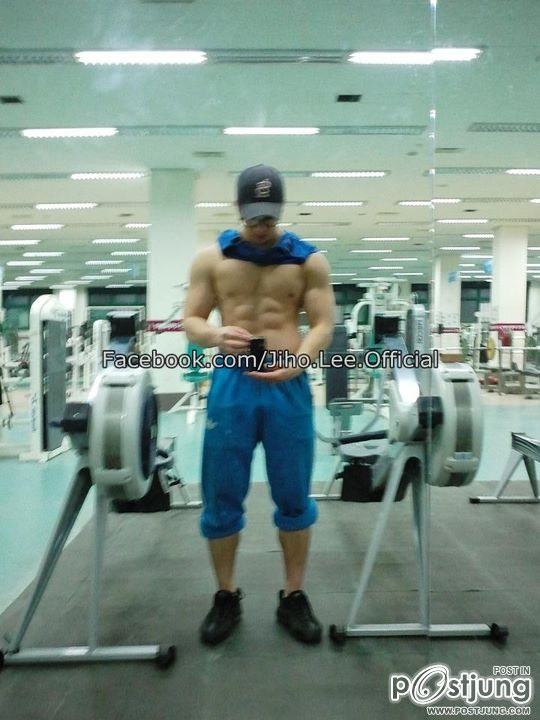 Jiho Lee นายแบบจากแดนกิมจิ