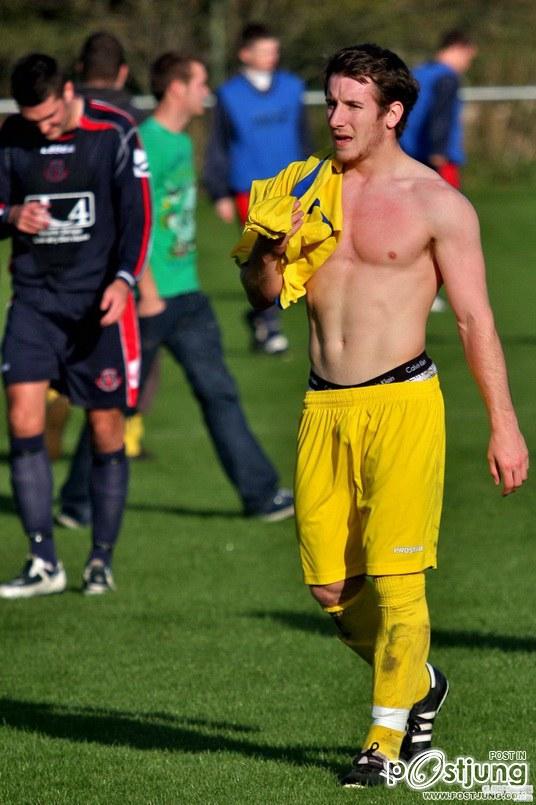 อกแน่นๆ...นักบอลคันหุ