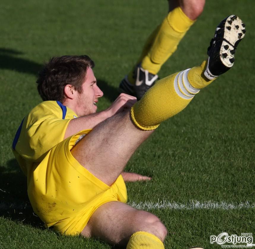 อกแน่นๆ...นักบอลคันหุ