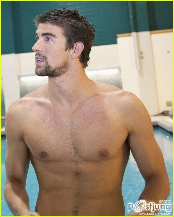 Michael-phelps นักว่ายน้ำซี๊สสสน้ำกระจาย