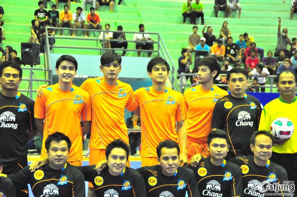 รวมนักเตะกุ้งสายฟ้า