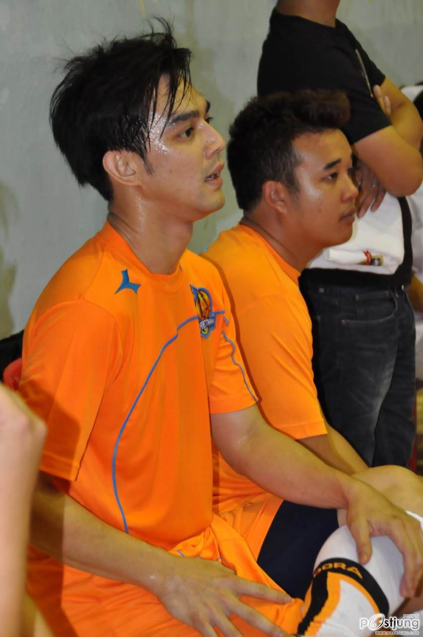 รวมนักเตะกุ้งสายฟ้า