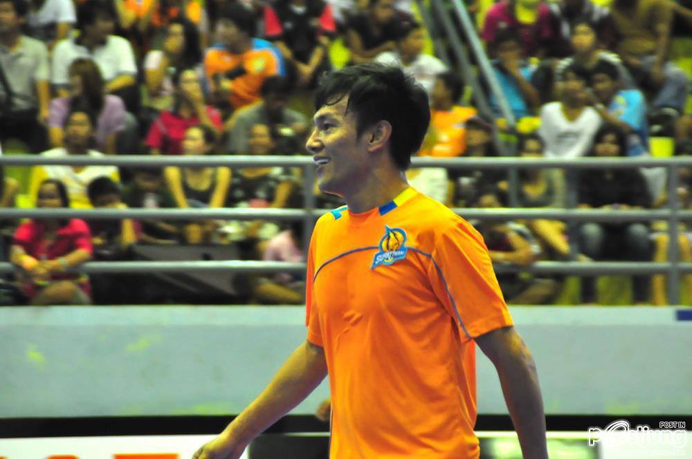 รวมนักเตะกุ้งสายฟ้า