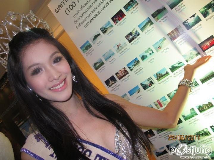 ภาพสวยสวยของ Sammy Miss Tiffany Universe 2011