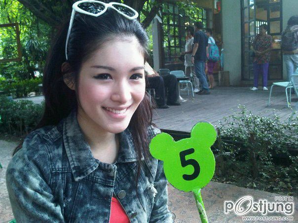 ภาพสวยสวยของ Sammy Miss Tiffany Universe 2011