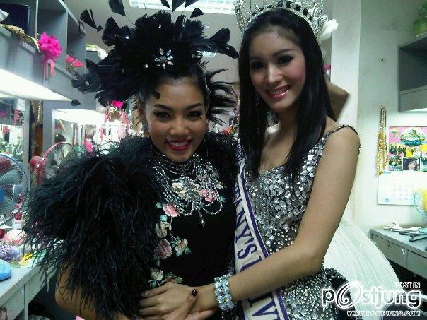 ภาพสวยสวยของ Sammy Miss Tiffany Universe 2011