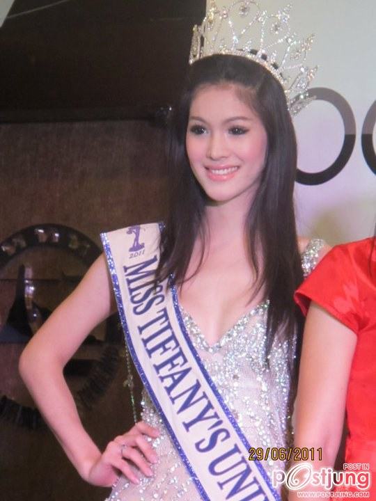 ภาพสวยสวยของ Sammy Miss Tiffany Universe 2011
