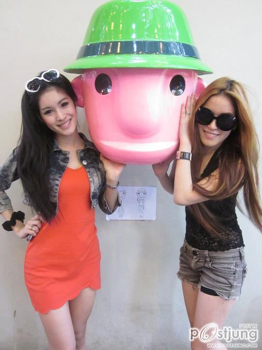 ภาพสวยสวยของ Sammy Miss Tiffany Universe 2011