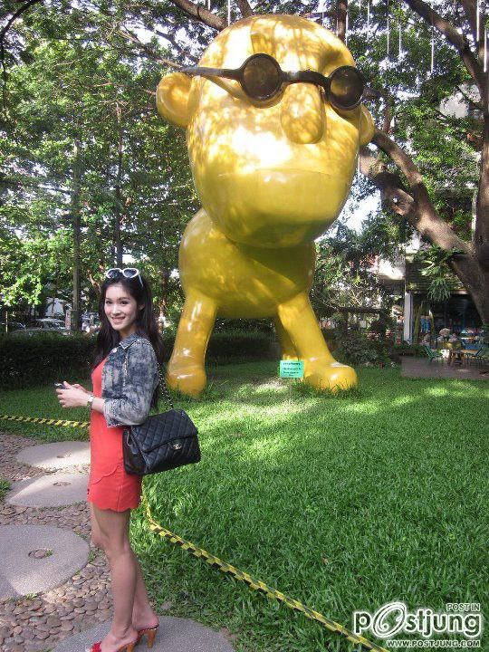 ภาพสวยสวยของ Sammy Miss Tiffany Universe 2011