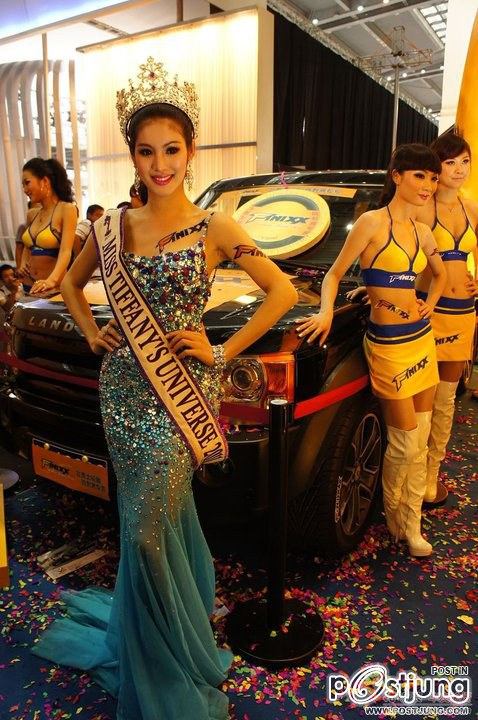 ภาพสวยสวยของ Sammy Miss Tiffany Universe 2011