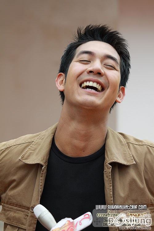 พี่วี-พี่เวียร์