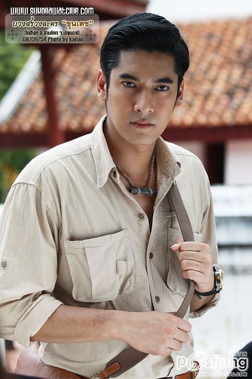 พี่วี-พี่เวียร์