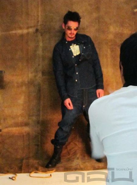 ลินซี-กมลพรรณ & อนันดา เบี้องหลังถ่ายแบบนิตยสาร ดิฉัน no.832 October 2011