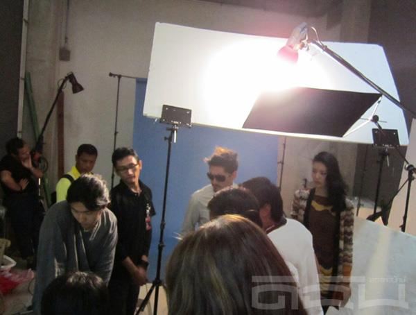 ลินซี-กมลพรรณ & อนันดา เบี้องหลังถ่ายแบบนิตยสาร ดิฉัน no.832 October 2011