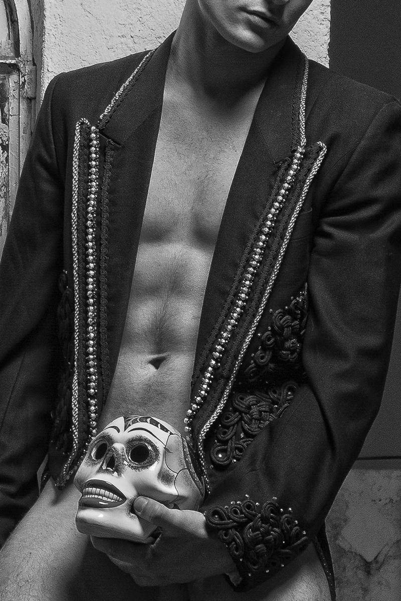 Photoshoot men album 374 : Nikolas Neitzke 'EL MARIACHI LOCO'