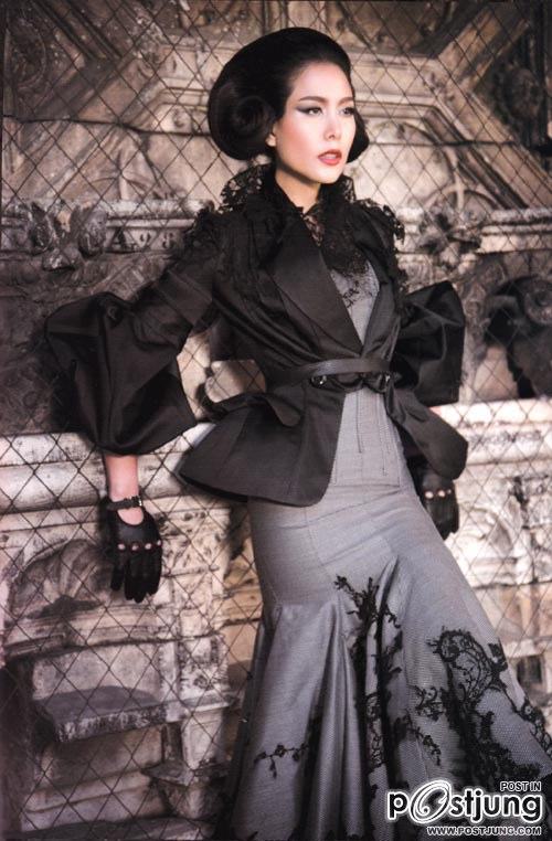 เชอร์รี่ เขมอัปสร จากปกLIPSไม่รู้ว่าเก่ายังแต่เพิ่งเจอมาสวยดีครับ