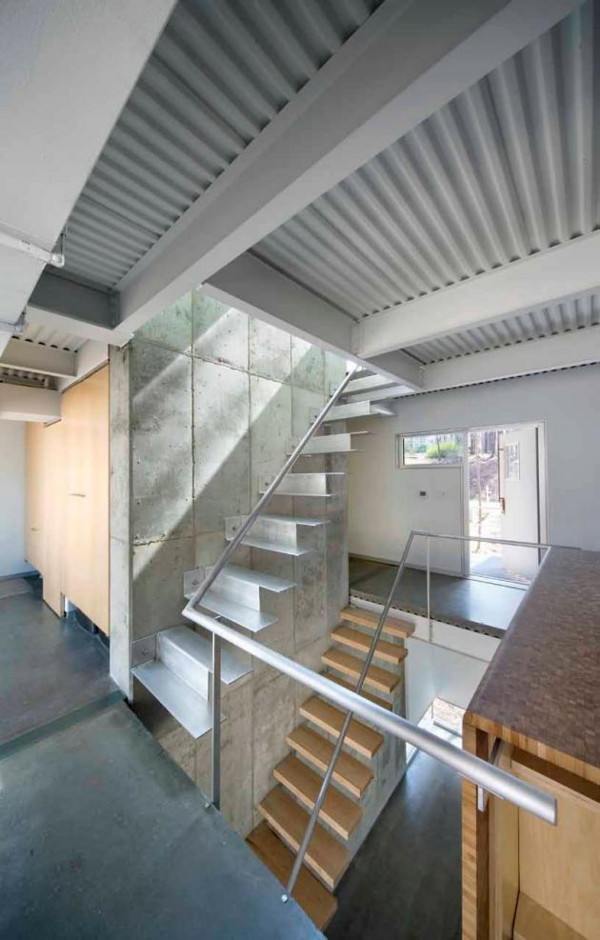 Sloped Terrain House - Modern Industrial Meets Nature