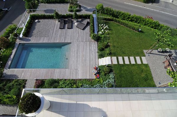 Cottage Style Houses - cool contemporary take on Swiss chalet สวย