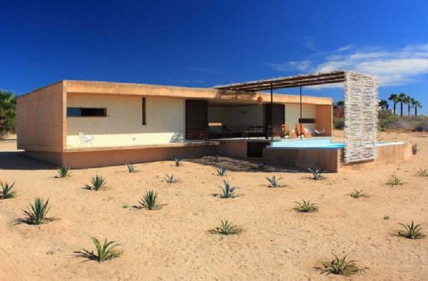 Beachfront Bungalow Style House for Rent in Baja, Mexico