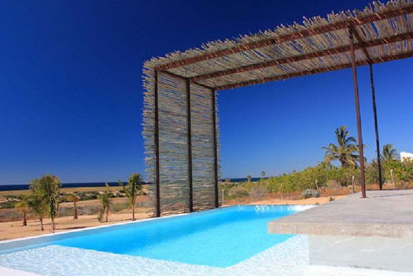 Beachfront Bungalow Style House for Rent in Baja, Mexico