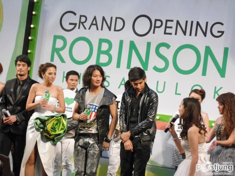 ซุปเปอร์สตาร์ อั้ม บอย พอร์ช เป้ โบวี่ @ROBINSON PHITSANULOK