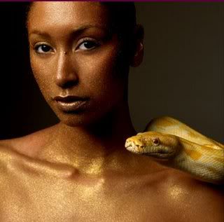 ไฮแฟชั่น บิวตี้ช็อท กับ งู