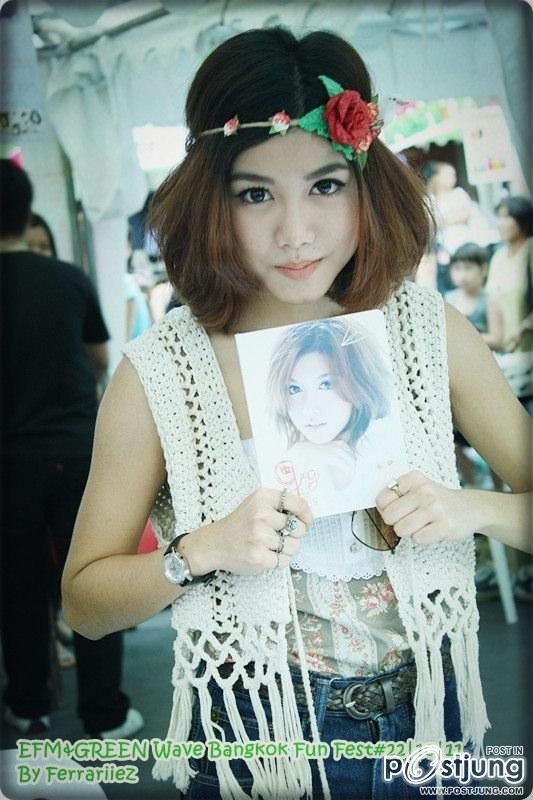 กิ่ง เหมือนแพร@CTW EFM FUN FEST เมื่อวันเสาร์