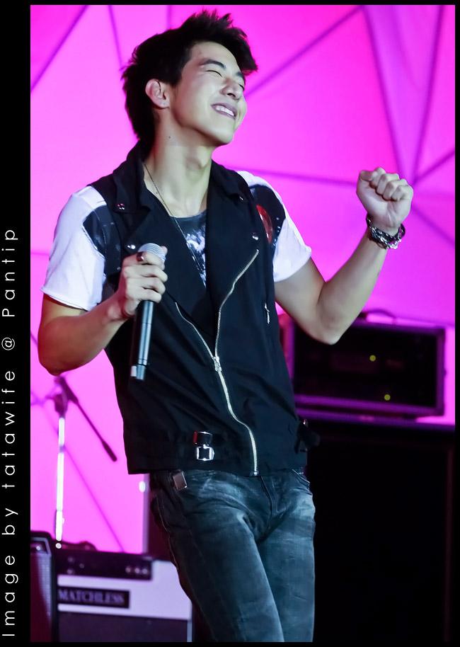 โตโน่  งาน  BANGKOK FUN FEST @ CTW