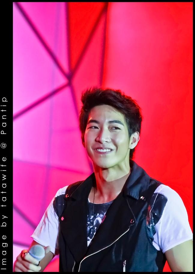 โตโน่  งาน  BANGKOK FUN FEST @ CTW