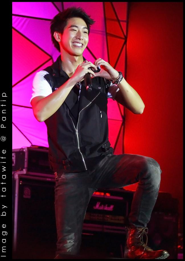 โตโน่  งาน  BANGKOK FUN FEST @ CTW
