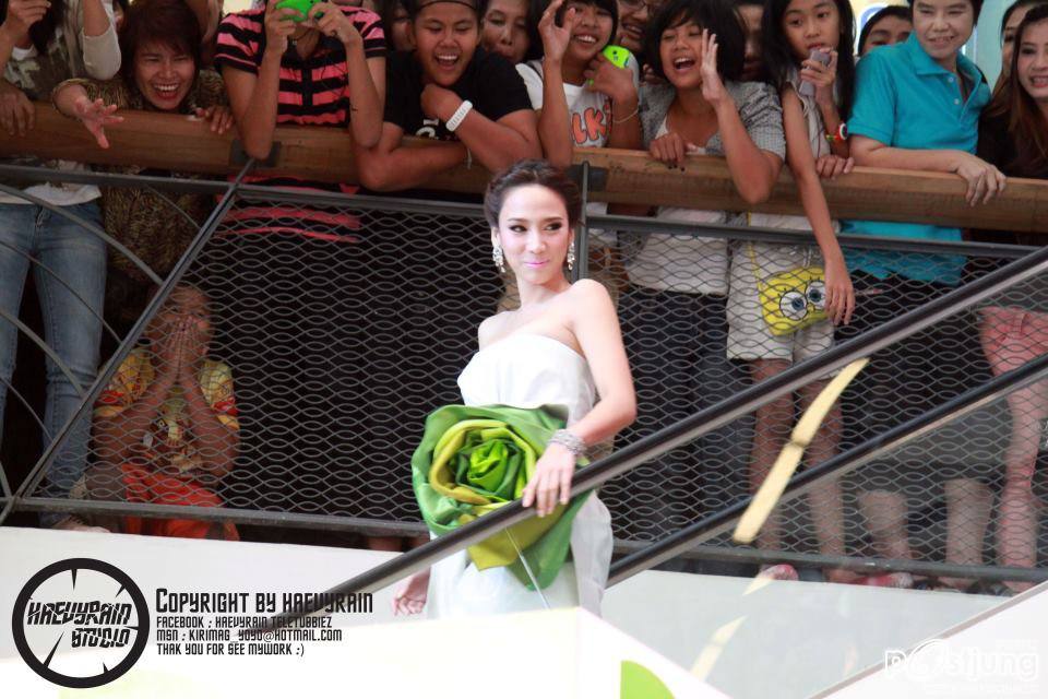 "อั้ม พัชราภา"นางพญาทุกฉาก!!!!