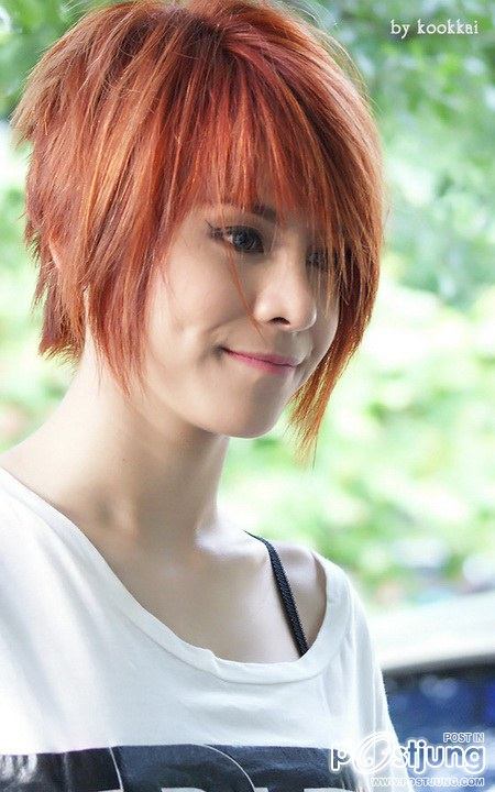 พะแพงAF4 ผมสั้นสีแดงสุดเท่