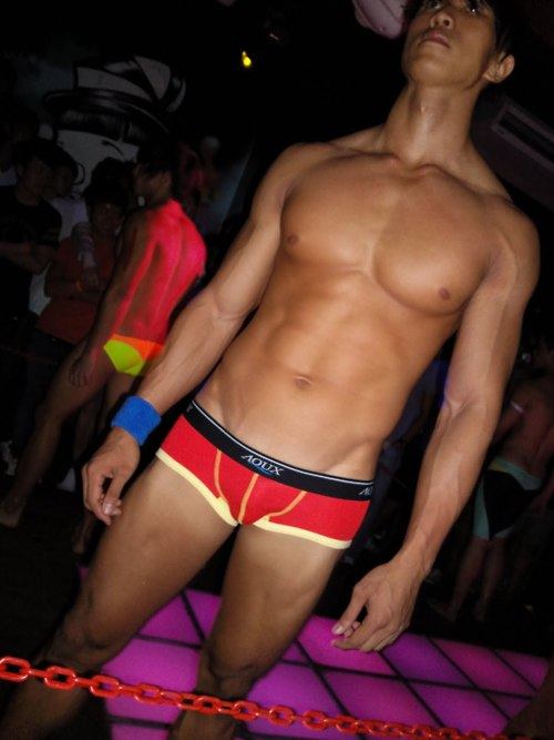 หนุ่มผอมบางแอบ sexy