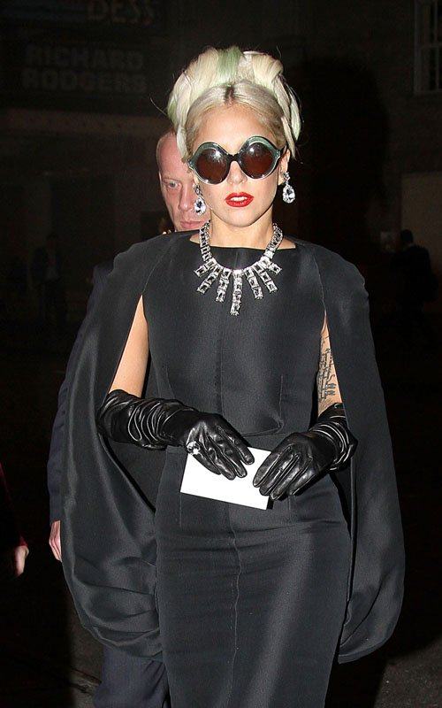 Lady Gaga ไปร่วมงาน Little Kids Rock!