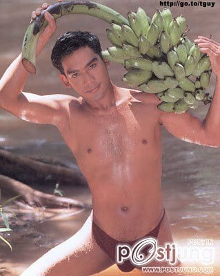 อดีตที่น่าอดูด