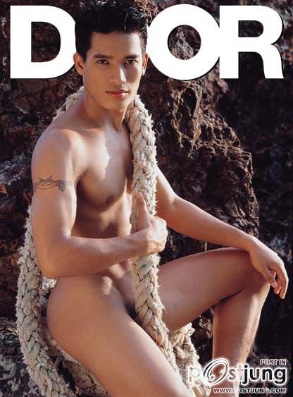 อดีตที่น่าอดูด