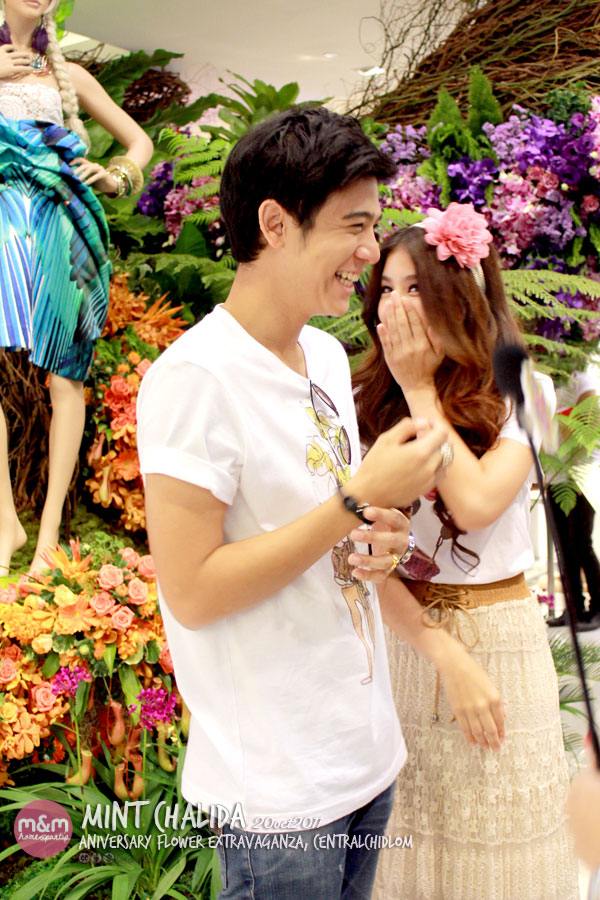 มิ้นต์-ชาลิดา งาน Central Aniversary Flower Extravaganza 2011