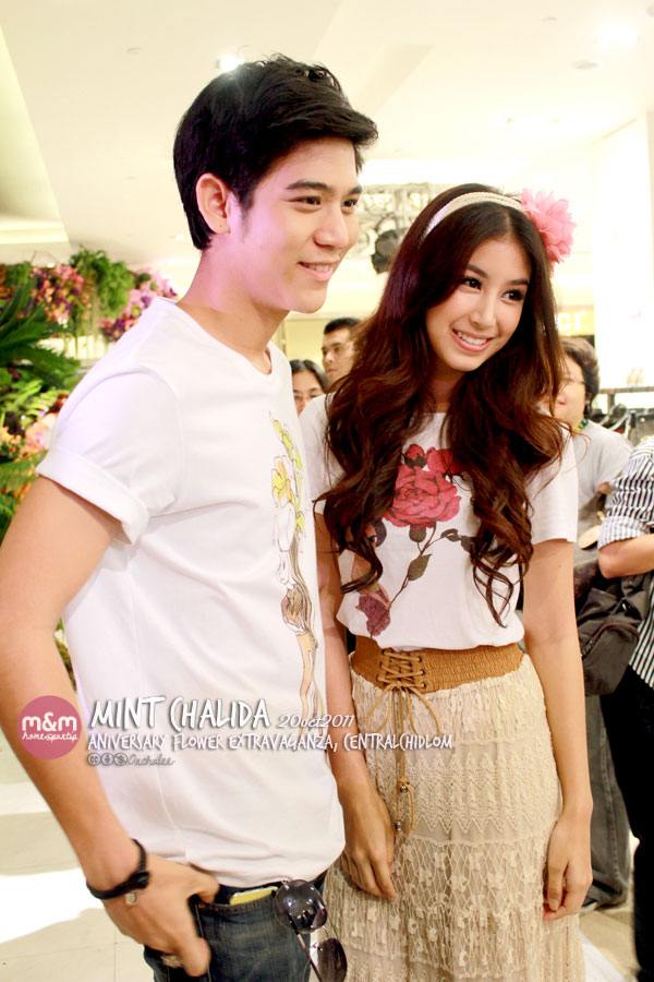 มิ้นต์-ชาลิดา งาน Central Aniversary Flower Extravaganza 2011