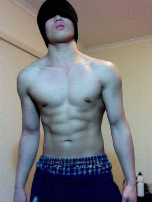 ตี๋๋๋๋๋๋๋ี๋ถ่ายรูปเอง